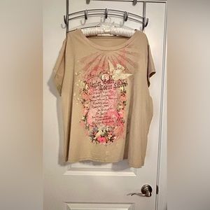 Venezia Plus Size 22/24 women's decorated tee with cap sleeve